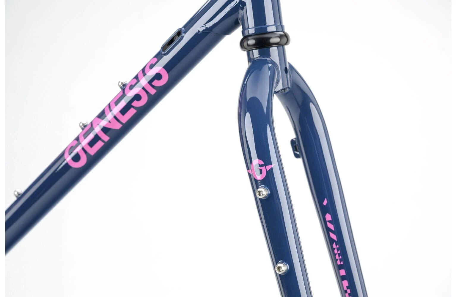 Kit Cadre Genesis Croix de fer 725 2025