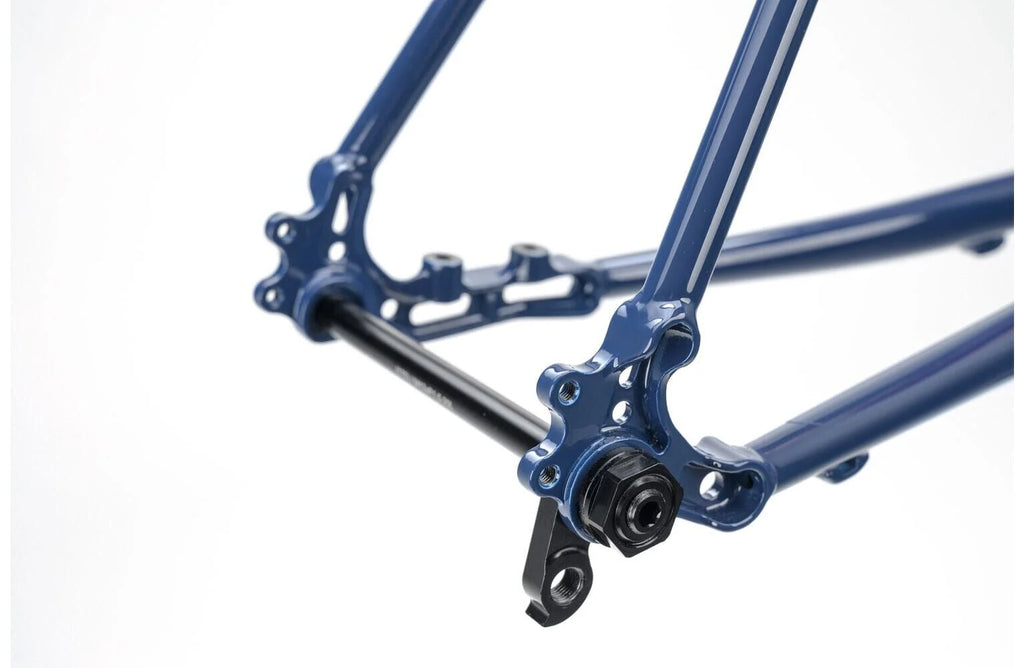 Kit Cadre Genesis Croix de fer 725 2025